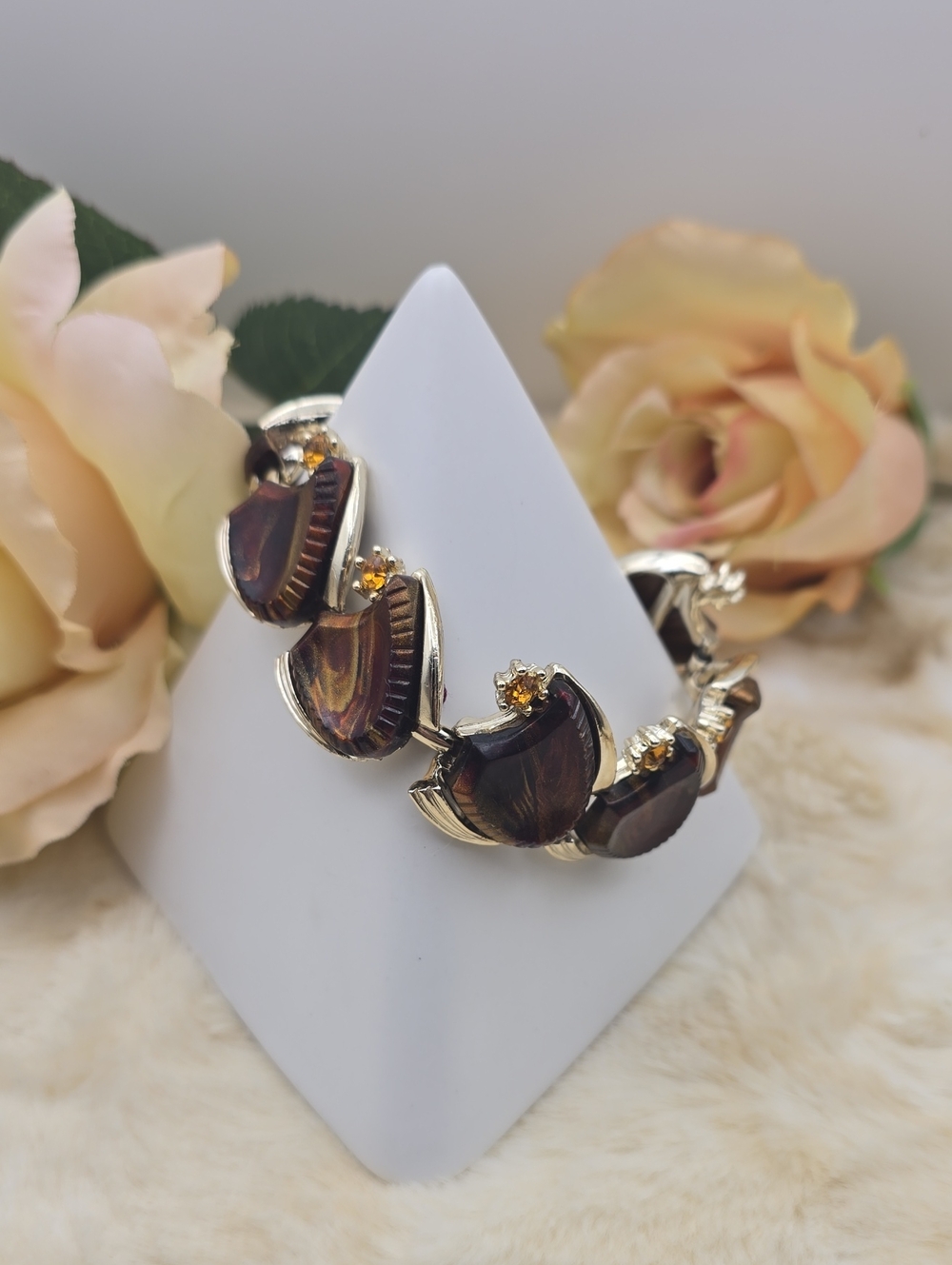Vintage Brown Thermoset Atomic Bracelet Gold-Tone Rhinestone Mid Century